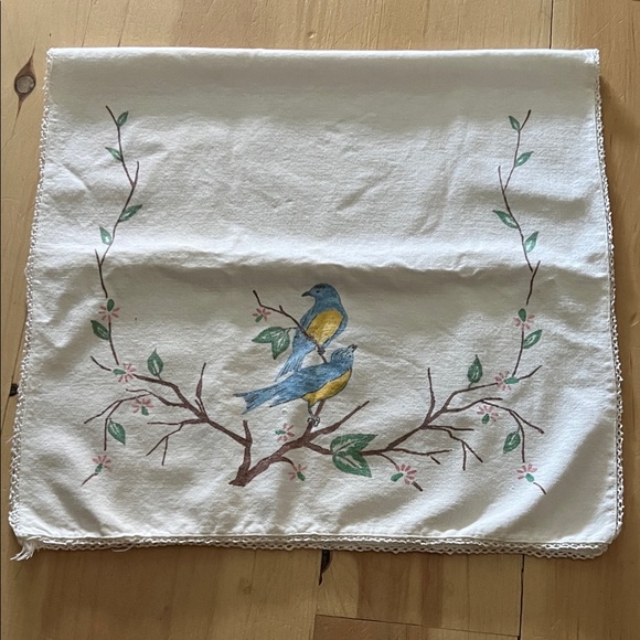 Other - Vintage Hand-Painted Bird Design Cloth